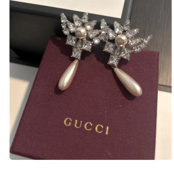 New with box, authentic Gucci pearl and rhinestone clip earrings - Picture 1 of 1